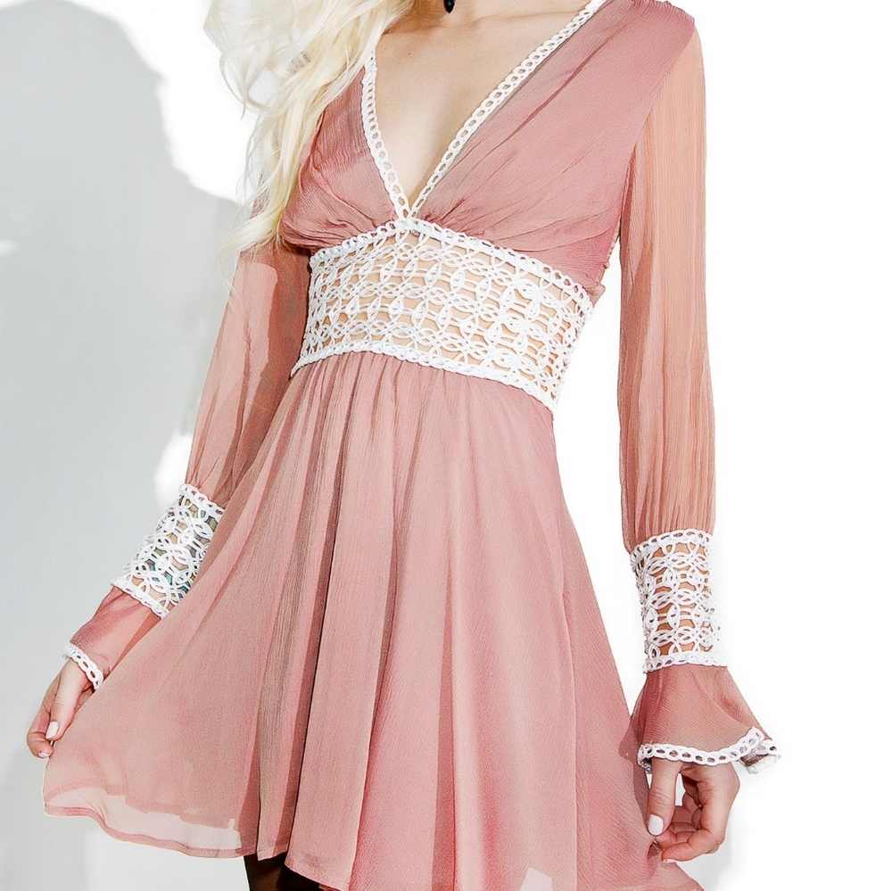 For Love And Lemons Dusty Mauve Mini Dress with White Crochet Trim - Picture 2 of 5